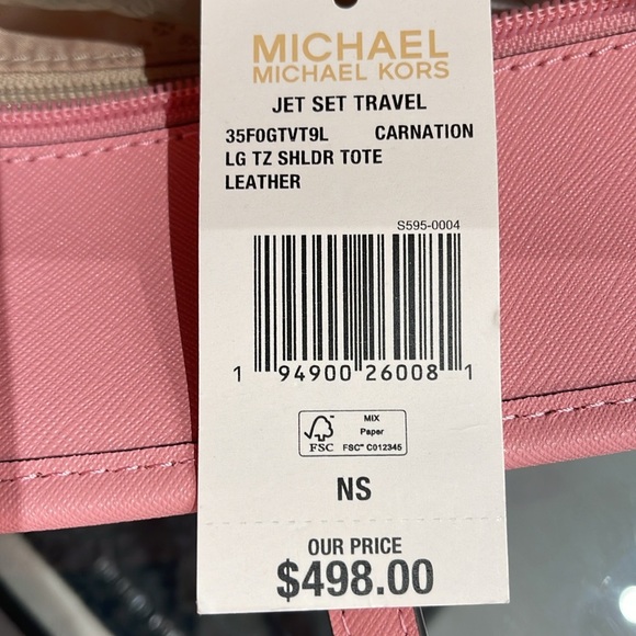 MICHAEL KORS
Jet Set Travel Lg Top Zip Shoulder Tote Saffiano Leather
Carnation - Picture 5 of 16